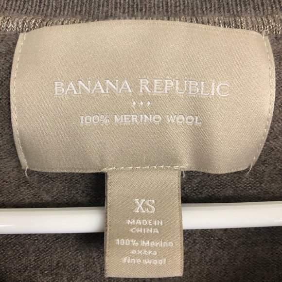 Banana Republic 100% Merino Wool Sweater - Picture 4 of 4